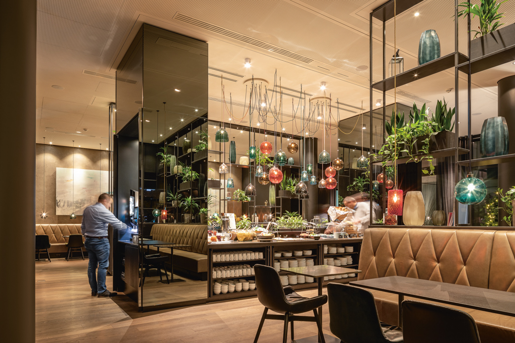 032HiRes Motel One HAWA Concepta Sebastian Hopp UC